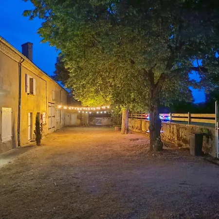 La Maison Des Vignes - Beaujolais